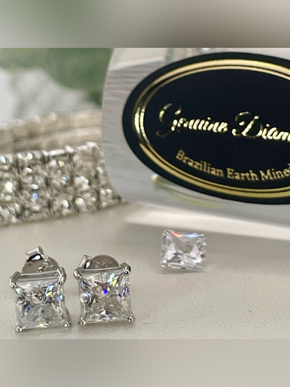 Certified 2ct Diamond studs 18k white gold on 925. Earrings 1ct each - Picture 6 of 7